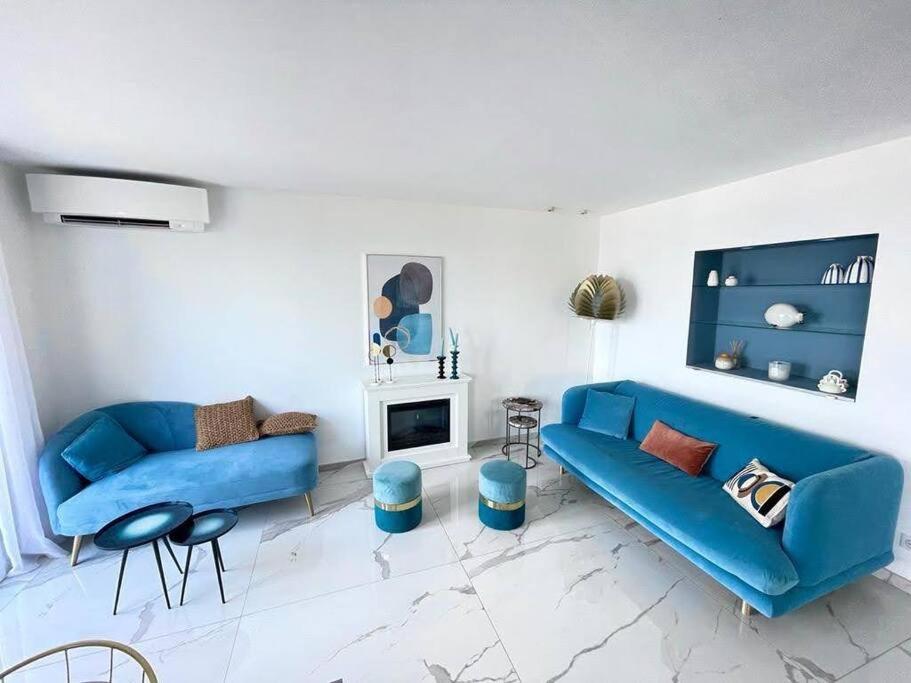Beach Front, Superbe Appartement Pour 4 Personnes Nizza Exterior foto