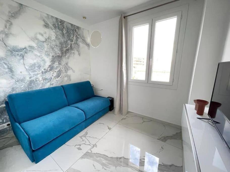 Beach Front, Superbe Appartement Pour 4 Personnes Nizza Exterior foto